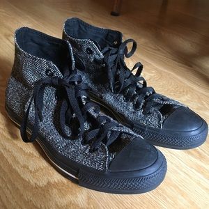Converse Houndstooth Black High Tops!